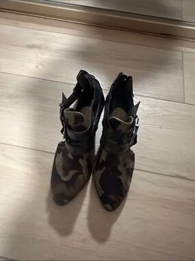 Gianni Bini Camouflage Ankle Booties in Green and Brown